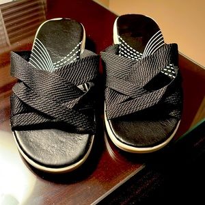 Black fabric sandals size 9.5 never worn.